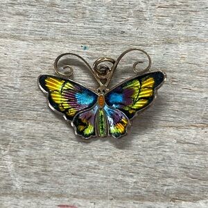 David Anderson pendant